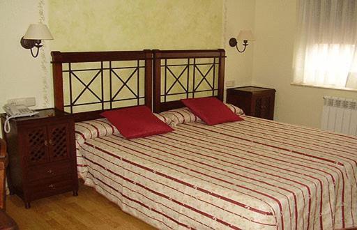 La Becera Hotel Penausende Room photo